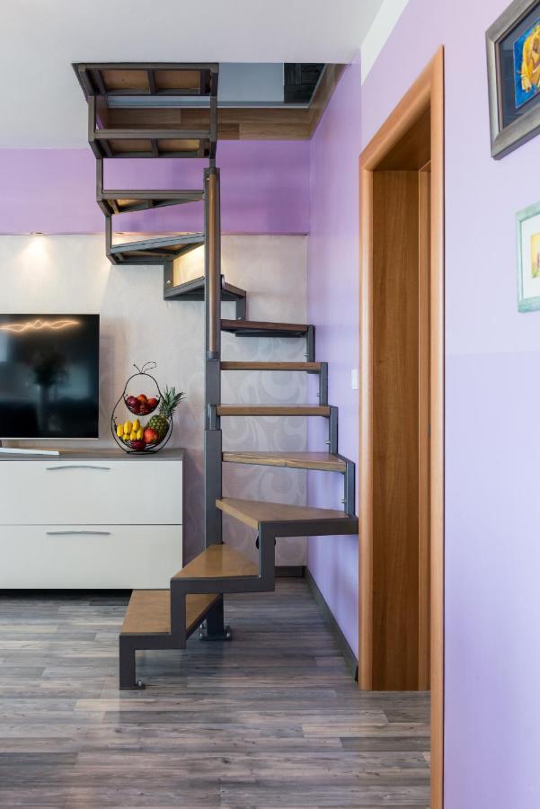 Summer Orchid - Spacious Duplex By The Beach & Ps5 Stobreč Eksteriør billede