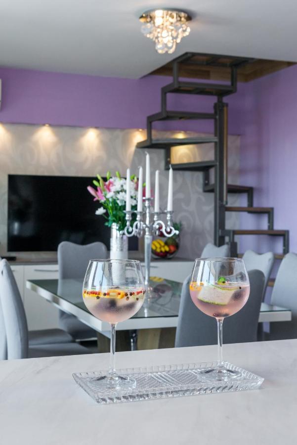 Summer Orchid - Spacious Duplex By The Beach & Ps5 Stobreč Eksteriør billede